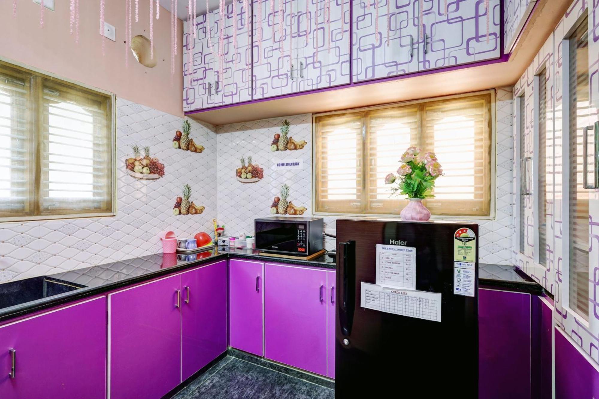 Sri Sakthi Home Stay - Beyond The Expectations- 10 To 15 Minutes Drive From Railway Station And Bus Station 蒂鲁帕蒂 外观 照片
