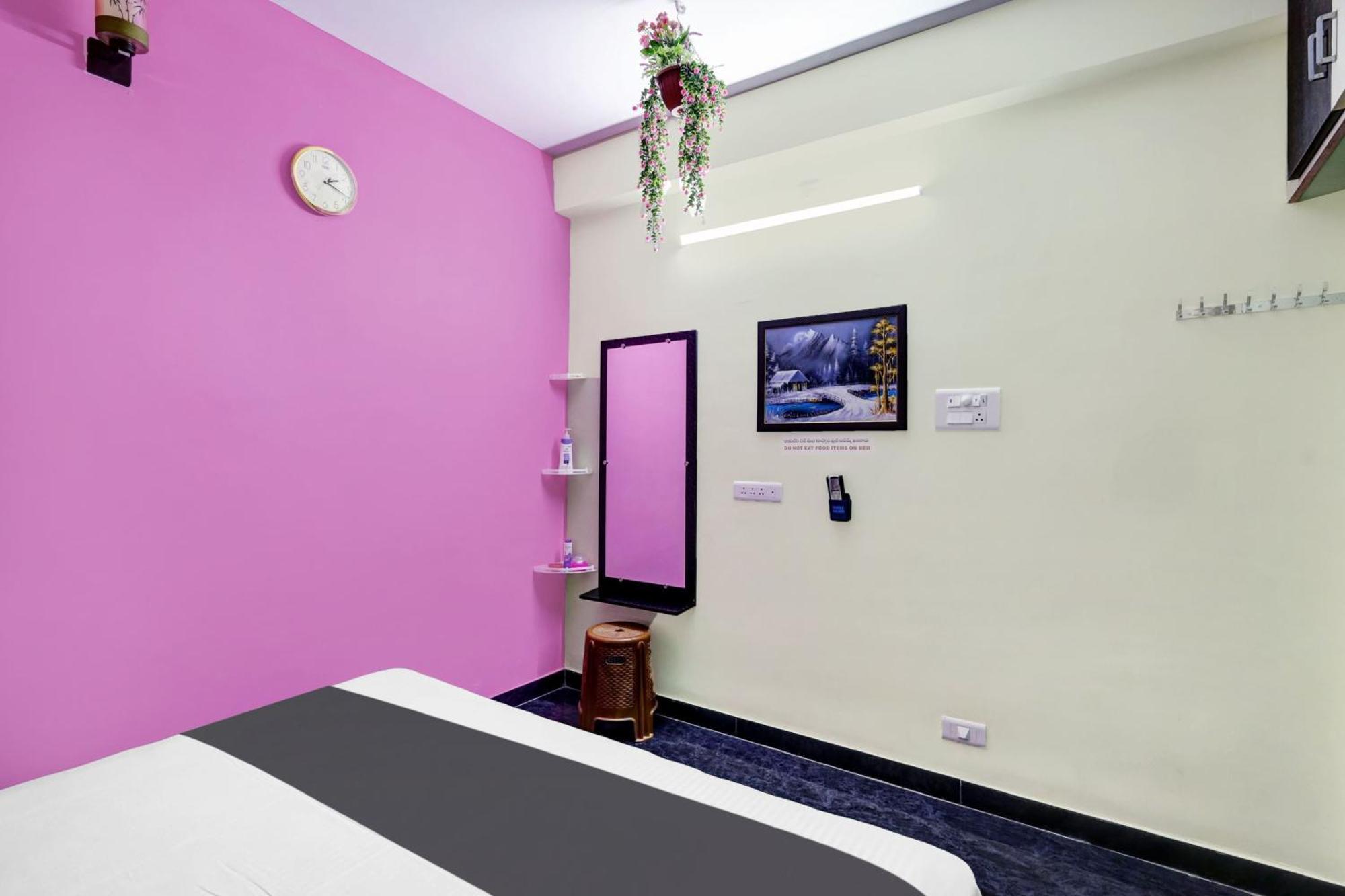 Sri Sakthi Home Stay - Beyond The Expectations- 10 To 15 Minutes Drive From Railway Station And Bus Station 蒂鲁帕蒂 外观 照片